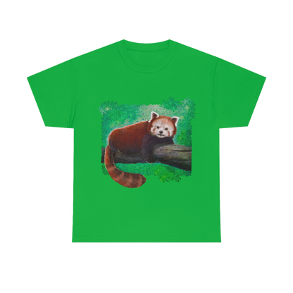 Red Panda.                                                  Unisex Heavy Cotton Tee - Lenzart