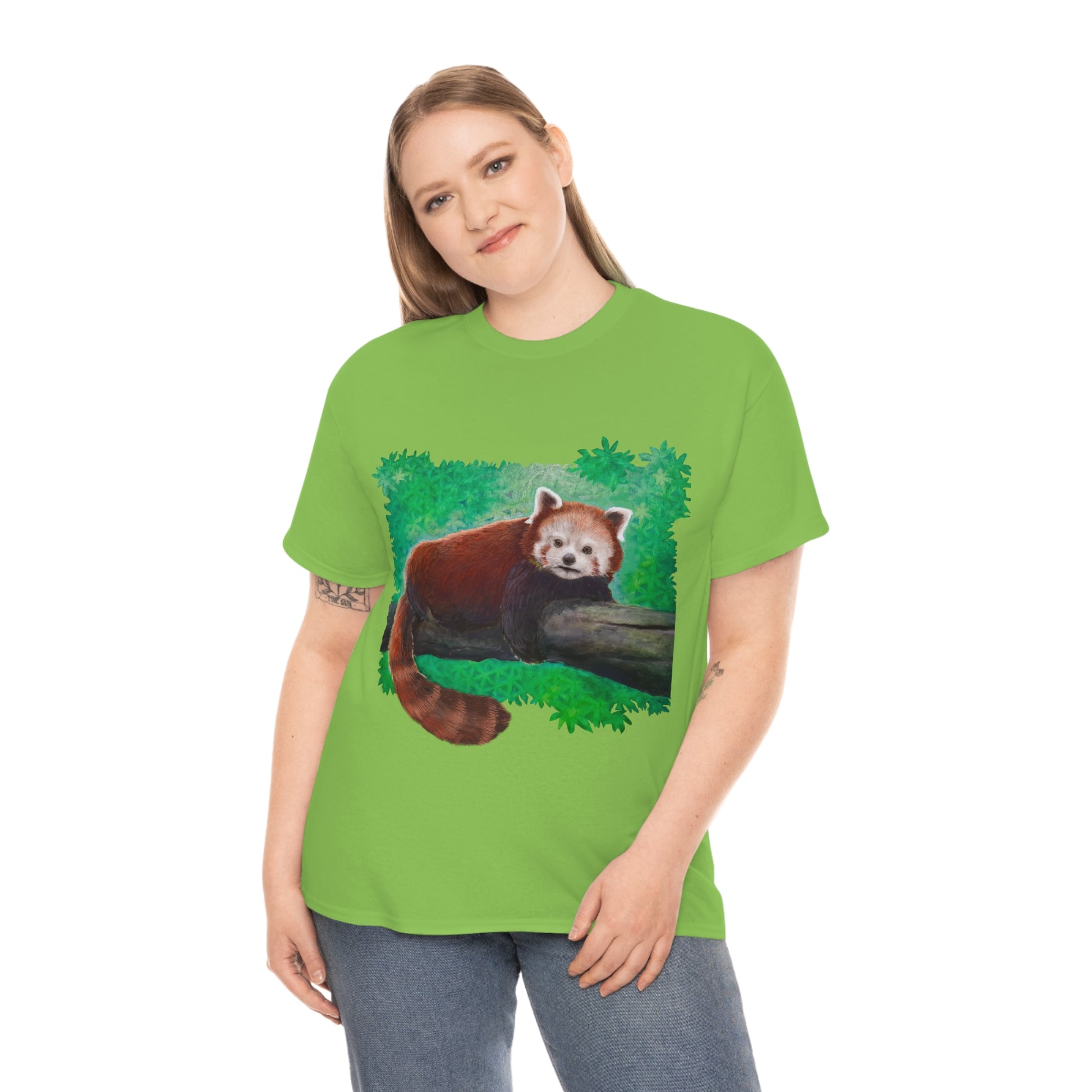 Red Panda.                                                  Unisex Heavy Cotton Tee - Lenzart
