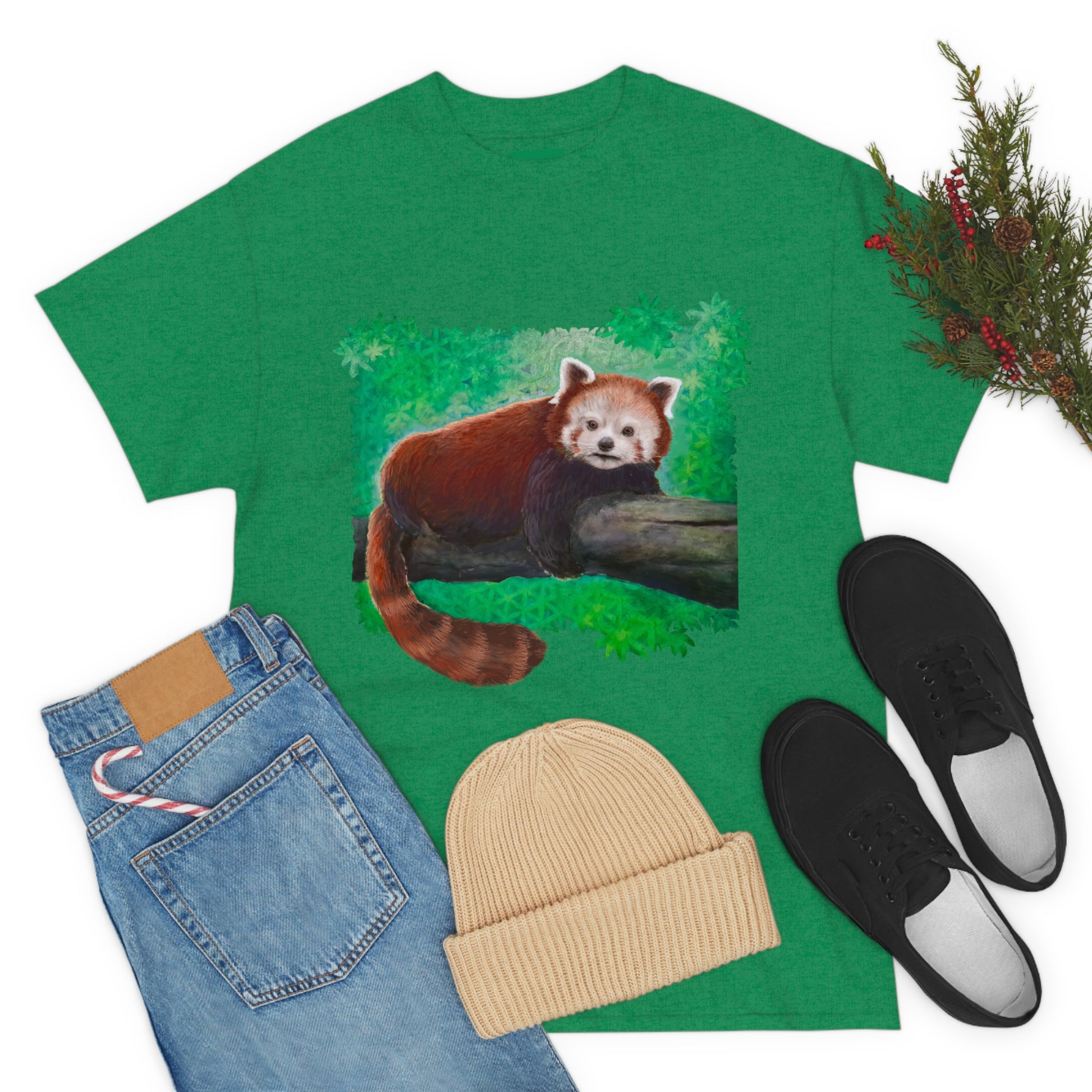 Red Panda.                                                  Unisex Heavy Cotton Tee - Lenzart