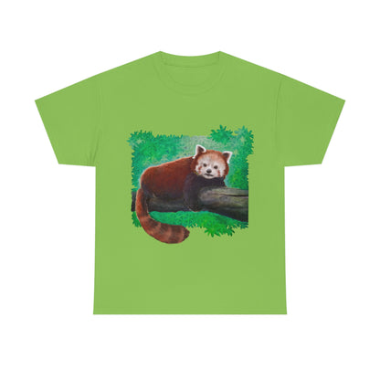 Red Panda.                                                  Unisex Heavy Cotton Tee - Lenzart