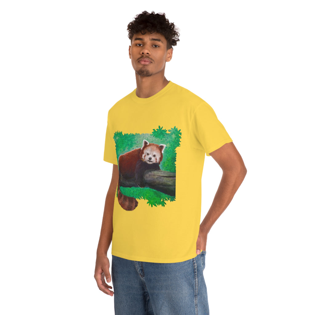 Red Panda.                                                  Unisex Heavy Cotton Tee - Lenzart