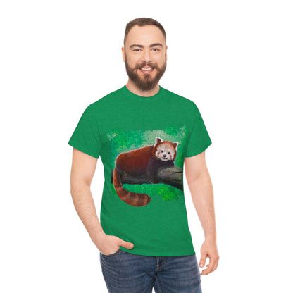 Red Panda.                                                  Unisex Heavy Cotton Tee - Lenzart