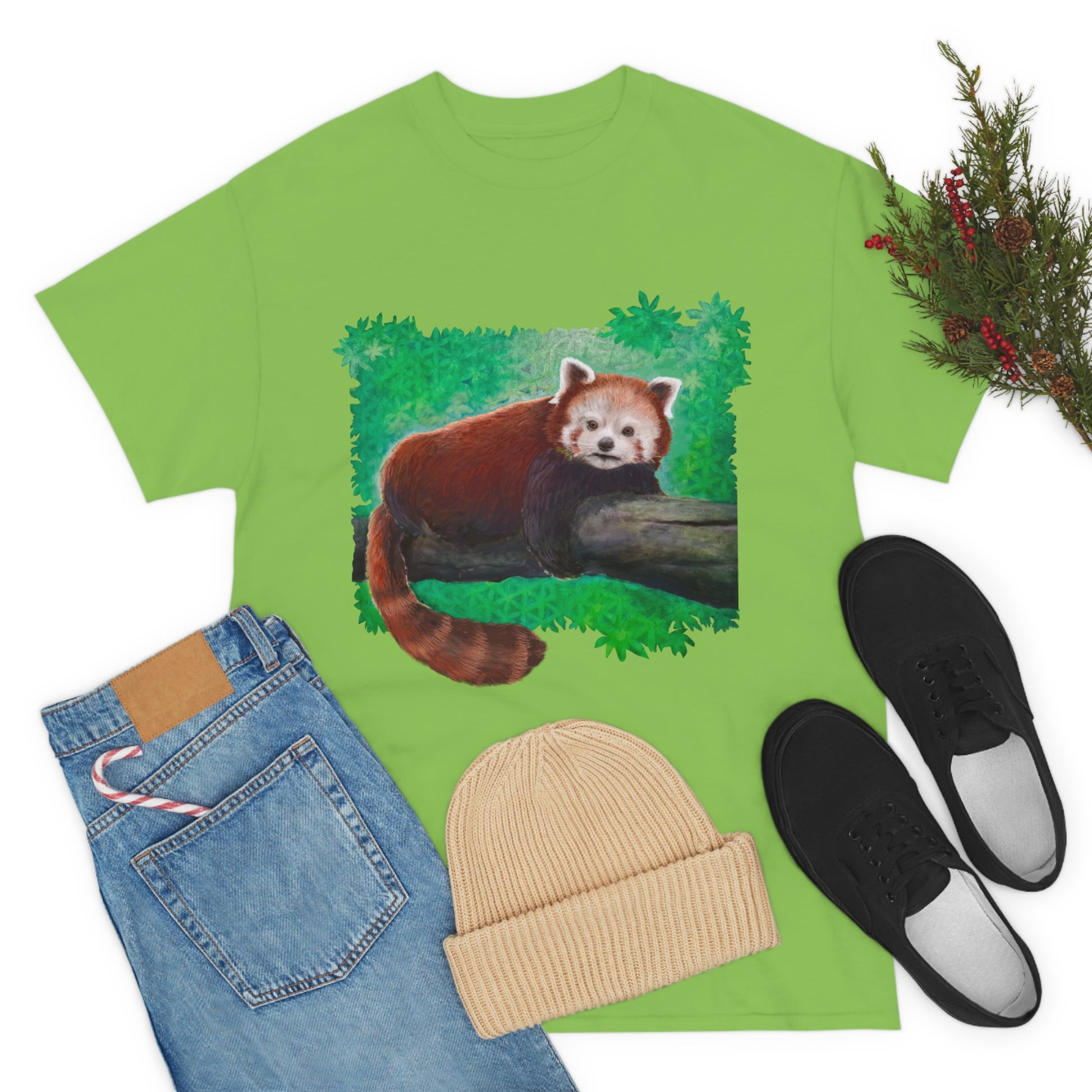 Red Panda.                                                  Unisex Heavy Cotton Tee - Lenzart