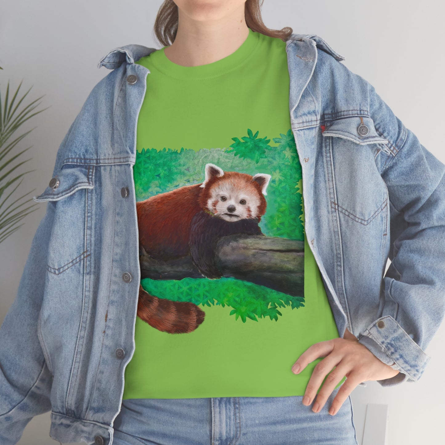 Red Panda.                                                  Unisex Heavy Cotton Tee - Lenzart