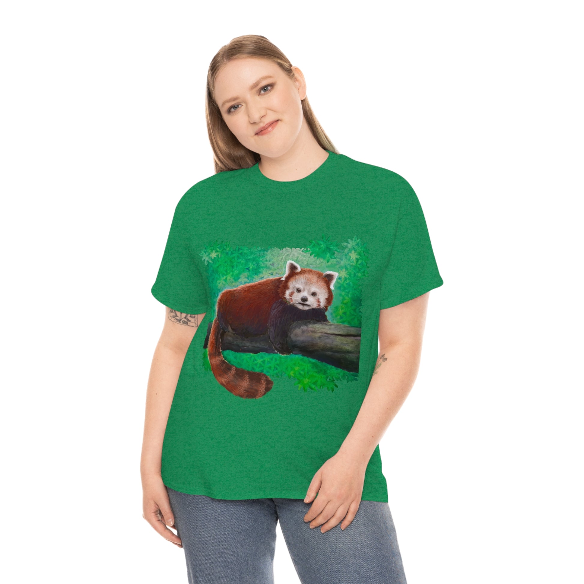 Red Panda.                                                  Unisex Heavy Cotton Tee - Lenzart